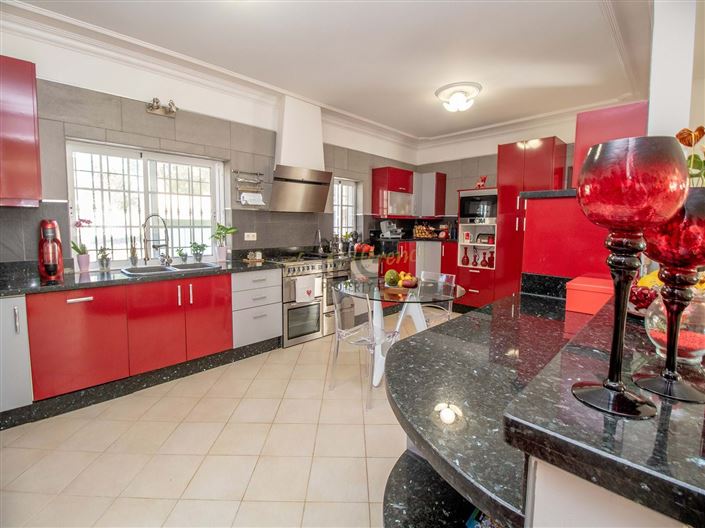 Image No.11-Villa de 4 chambres à vendre à Loule