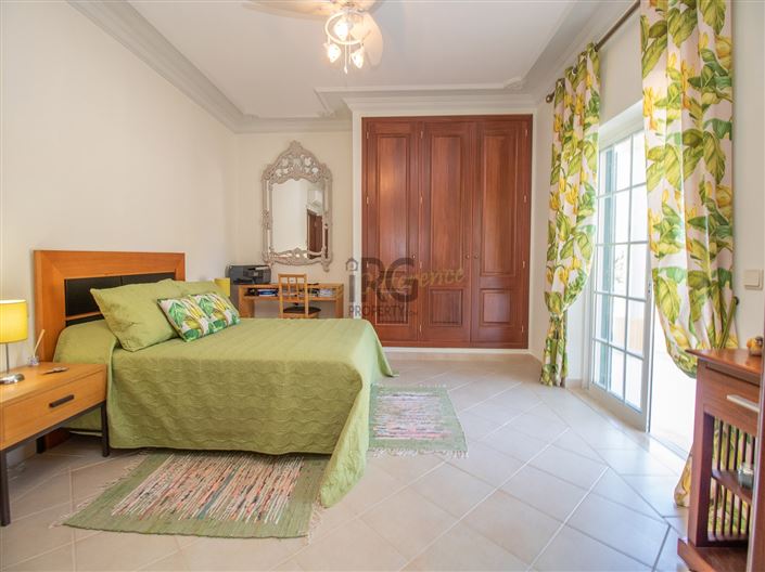 Image No.15-Villa de 4 chambres à vendre à Loule