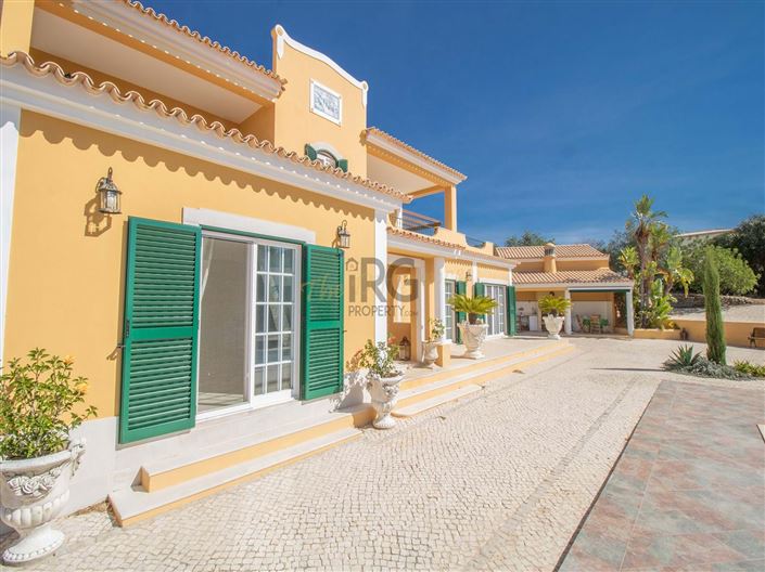 Image No.30-Villa de 4 chambres à vendre à Loule