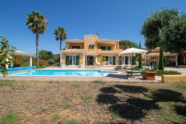 Image No.34-Villa de 4 chambres à vendre à Loule