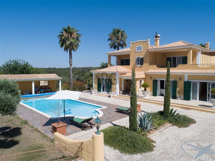 Image No.42-Villa de 4 chambres à vendre à Loule