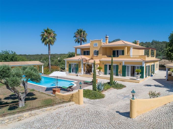 Image No.43-Villa de 4 chambres à vendre à Loule