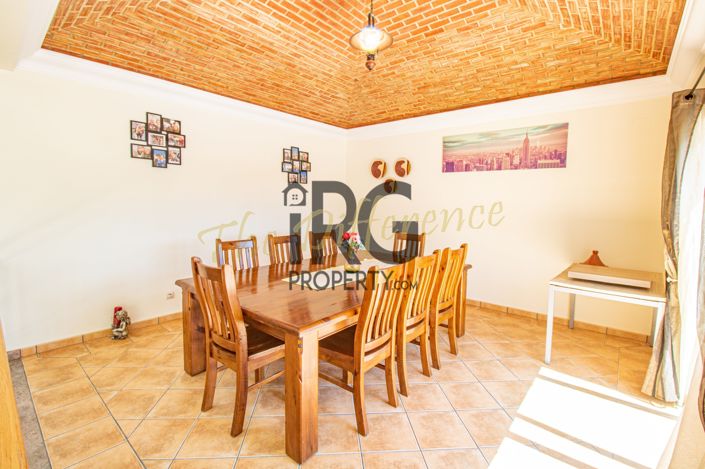 Image No.4-4 Bed Villa for sale