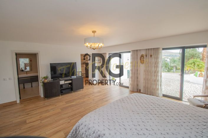 Image No.16-4 Bed Villa for sale