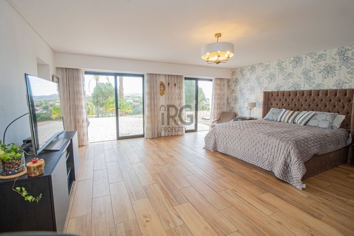 Image No.23-4 Bed Villa for sale