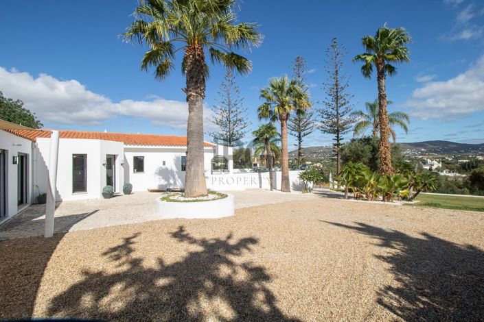 Image No.24-4 Bed Villa for sale