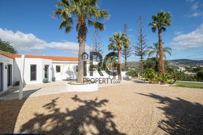 Image No.27-4 Bed Villa for sale
