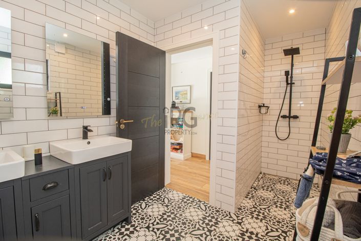 Image No.31-4 Bed Villa for sale