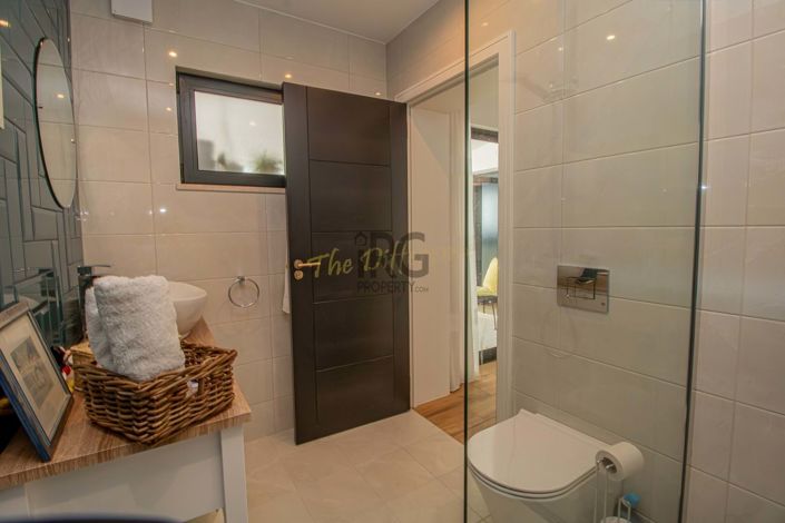 Image No.37-4 Bed Villa for sale