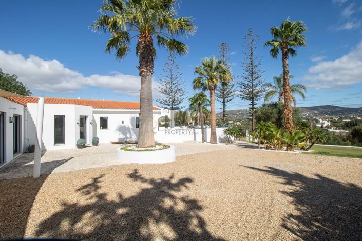 Image No.41-4 Bed Villa for sale