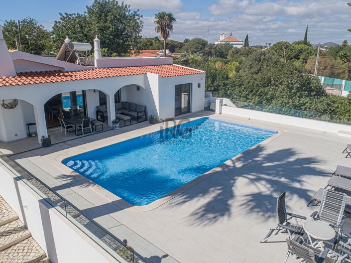 Image No.8-4 Bed Villa for sale