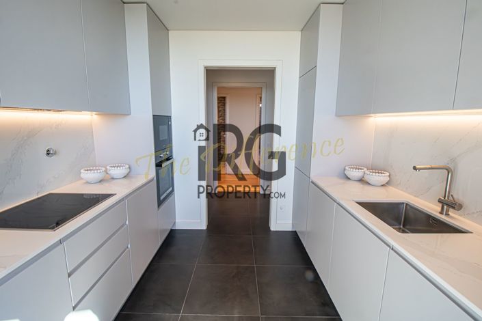 Image No.9-2 Bed Apartment for sale