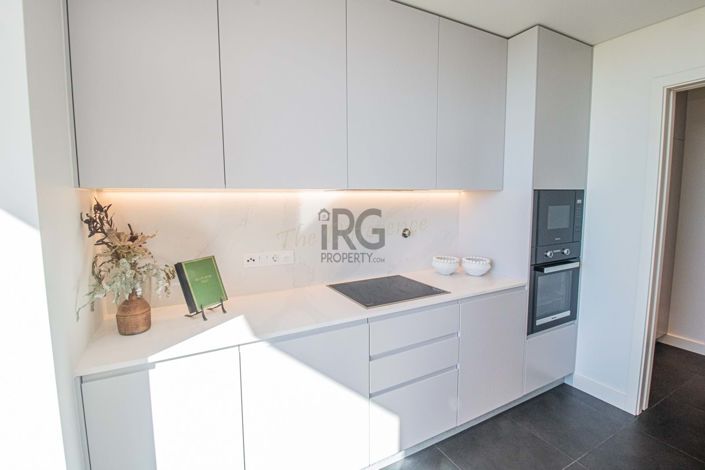 Image No.13-2 Bed Apartment for sale