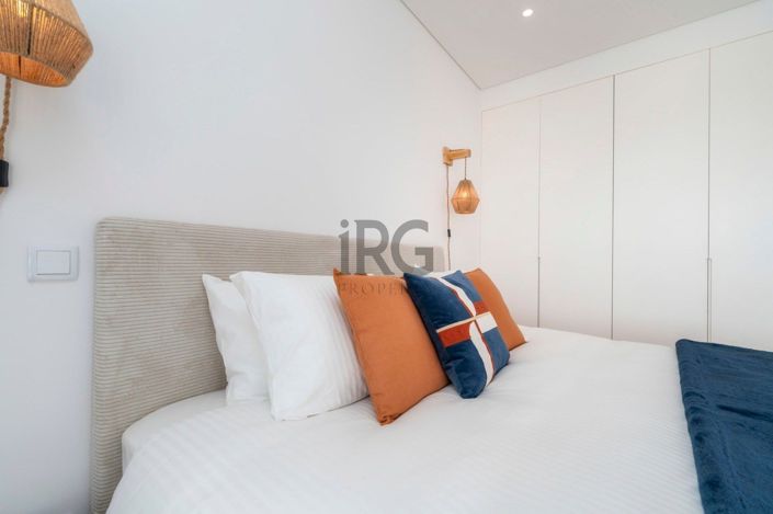 Image No.27-3 Bed Townhouse for sale