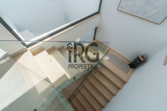 Image No.44-3 Bed Townhouse for sale