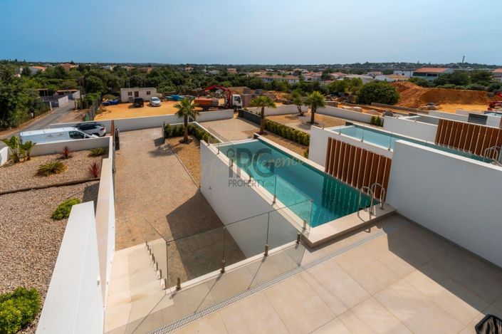 Image No.48-3 Bed Townhouse for sale