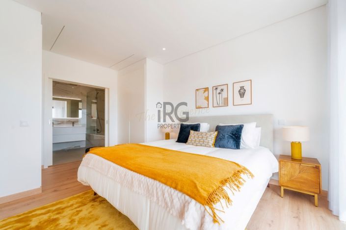 Image No.59-3 Bed Townhouse for sale