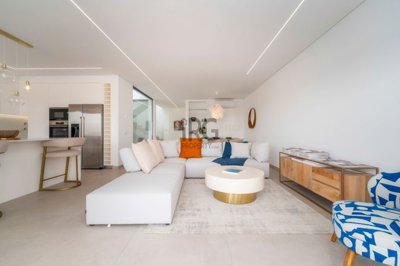 2092-364342-7cad0fe82e642c54e3fe1d772f22d68ea