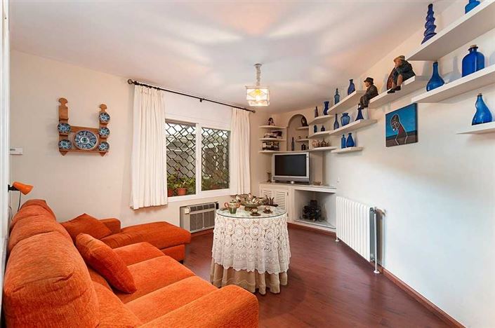 Image No.12-4 Bed Villa for sale