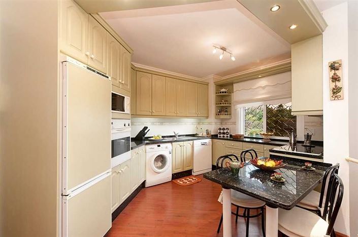 Image No.5-4 Bed Villa for sale