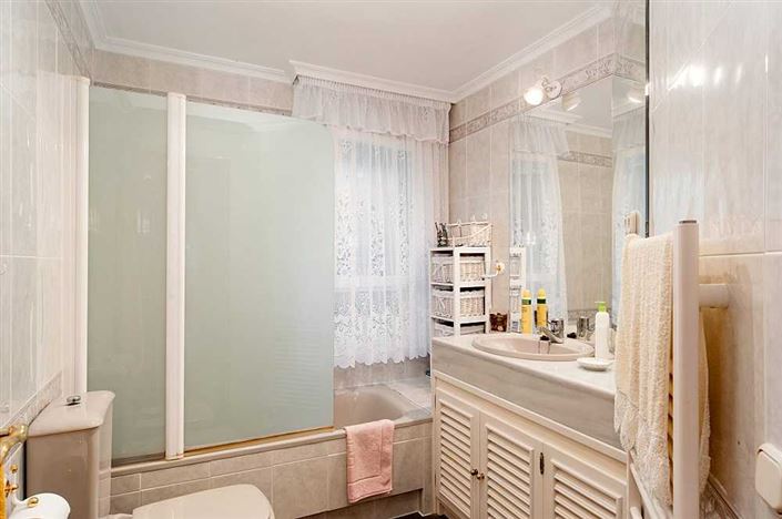 Image No.9-4 Bed Villa for sale