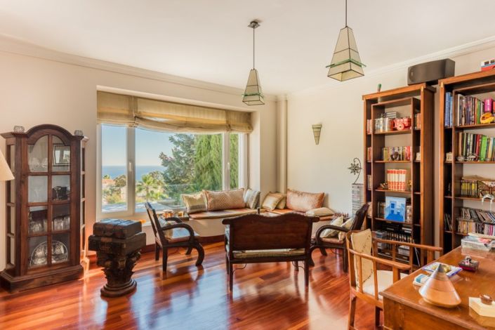 Image No.5-3 Bed Villa for sale