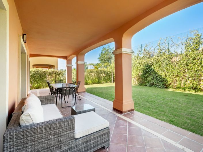 Image No.8-4 Bed Semi-Detached for sale