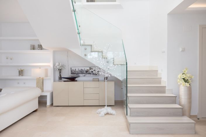 Image No.19-3 Bed Property for sale