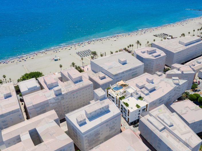 Image No.7-2 Bed Apartment for sale