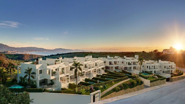 Image No.11-3 Bed Townhouse for sale