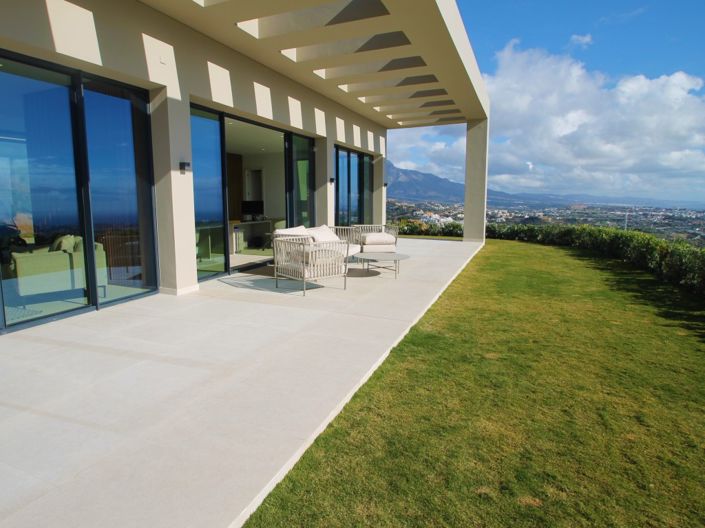 Image No.5-5 Bed Villa for sale