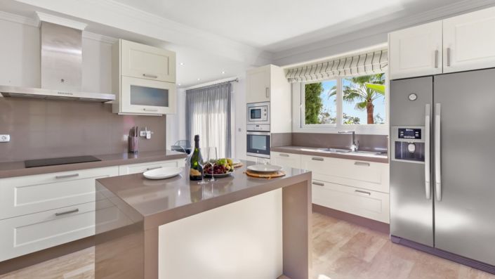 Image No.3-4 Bed Villa for sale