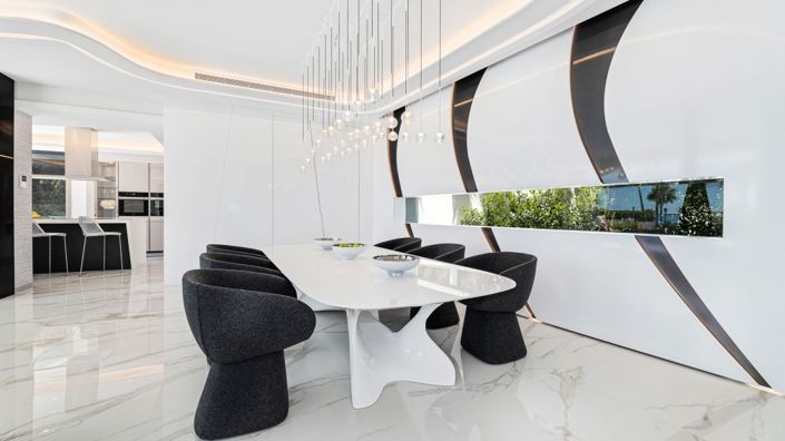 Image No.10-6 Bed Villa for sale