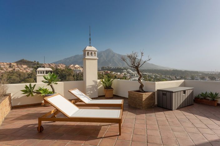 Image No.16-3 Bed Property for sale