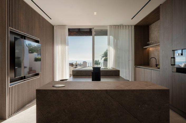 Image No.2-2 Bed Property for sale