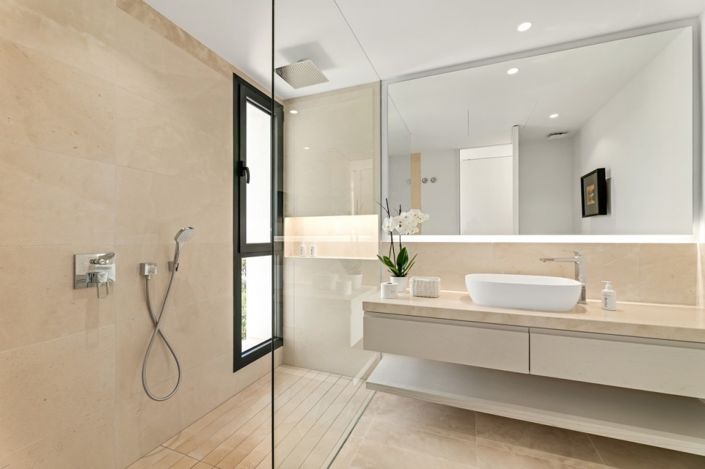 Image No.13-5 Bed Villa for sale