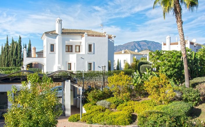 Image No.1-Appartement de 2 chambres à vendre à Estepona