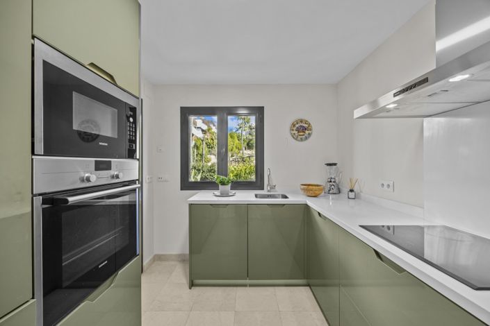 Image No.4-2 Bed Apartment for sale