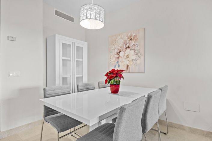 Image No.5-2 Bed Apartment for sale