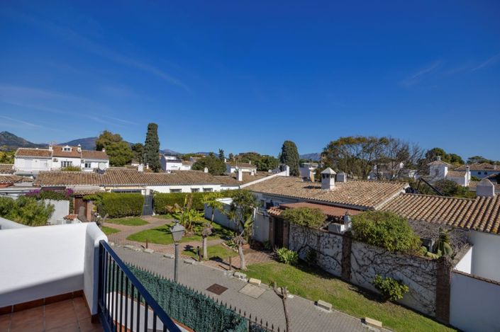 Image No.16-3 Bed Townhouse for sale