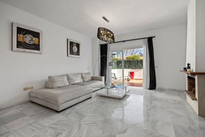 Image No.3-3 Bed Townhouse for sale