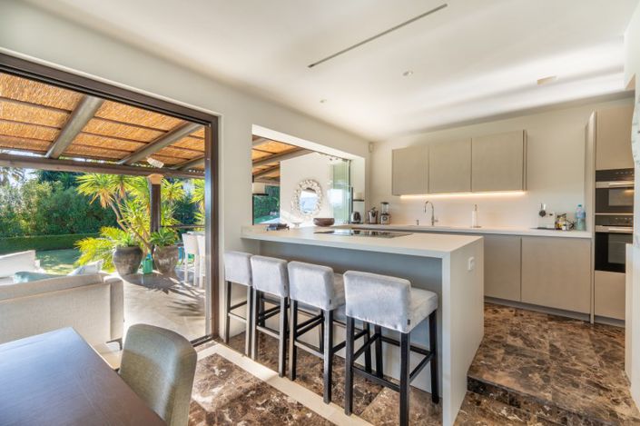 Image No.11-4 Bed Villa for sale