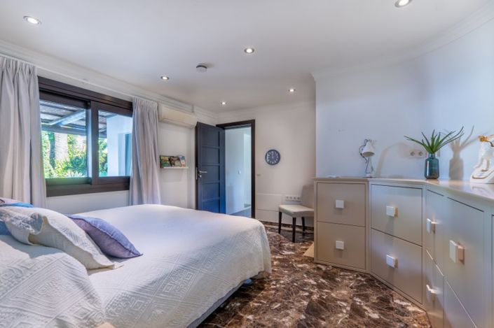 Image No.16-4 Bed Villa for sale