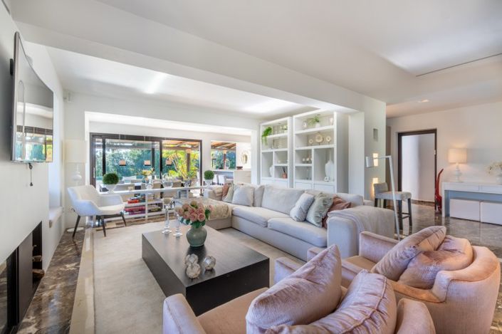 Image No.5-4 Bed Villa for sale