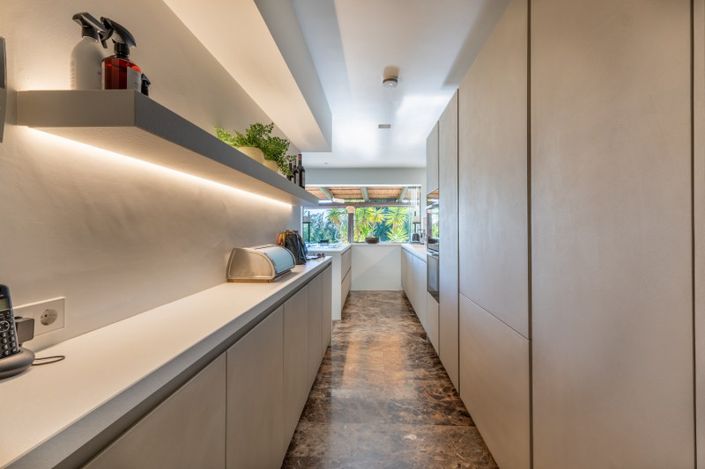 Image No.8-4 Bed Villa for sale