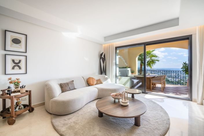 Image No.1-3 Bed Penthouse for sale