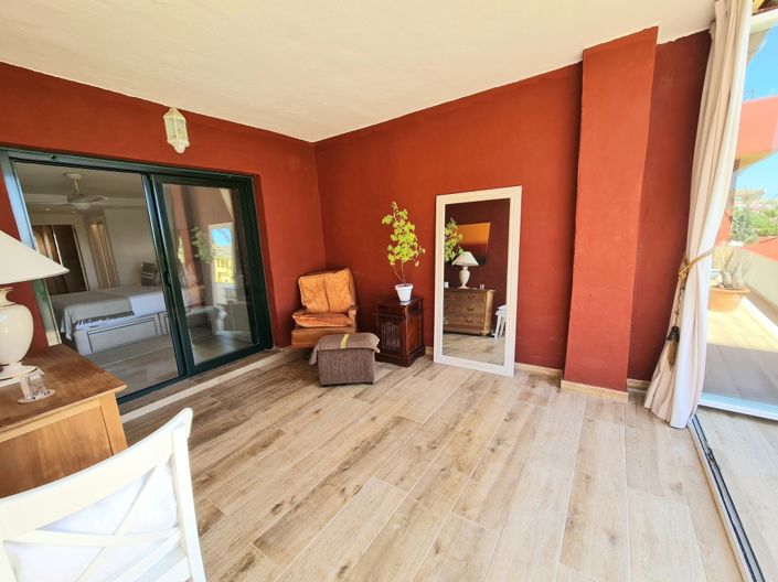 Image No.6-Appartement de 2 chambres à vendre à Estepona