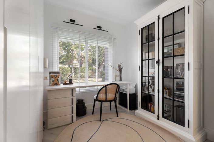 Image No.10-3 Bed Apartment for sale