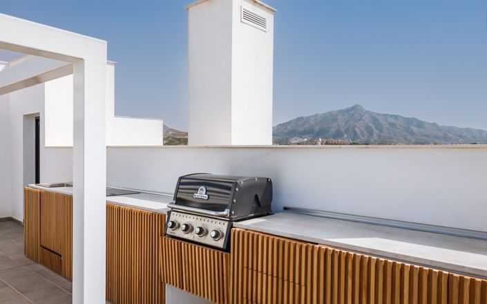 Image No.2-4 Bed Penthouse for sale