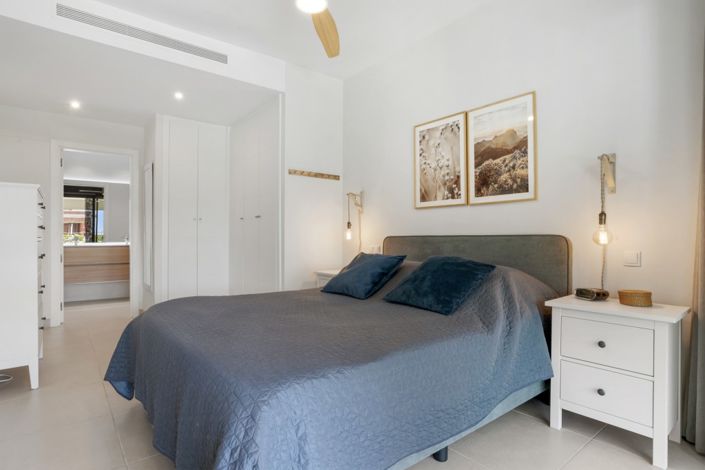 Image No.5-2 Bed Apartment for sale